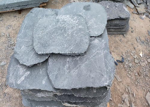 Black Granite Irregular Paving Stone For  Patio / Walkway / Driveway Pavers